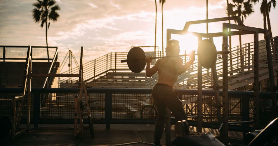 5 Signs Youre Overtraining-blog-weights